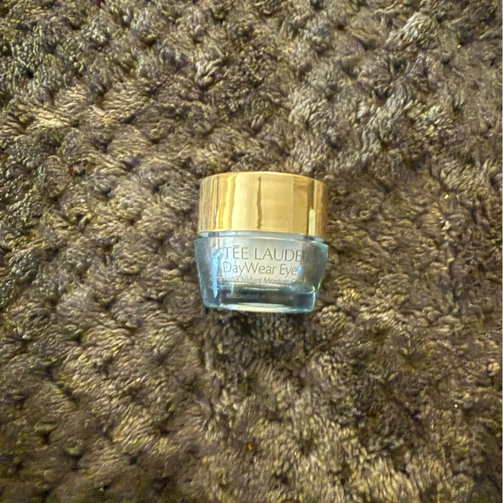 Estée Lauder skincare bundle - Picture 7 of 7